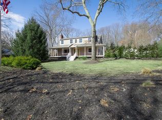 634 Meadow Rd, Kings Park, NY 11754