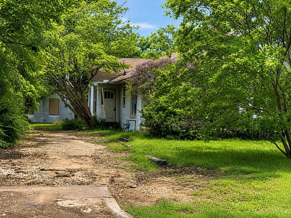 1st image of 2114 Tierney Rd