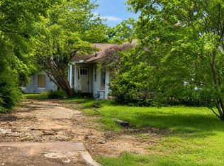 2114 Tierney Rd, Fort Worth, TX 76103
