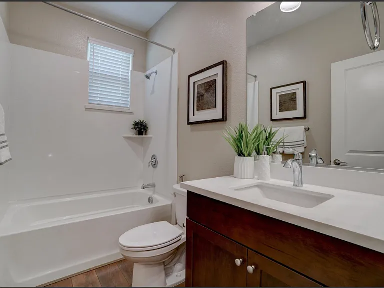 2552 Gimelli Way — Photo 5