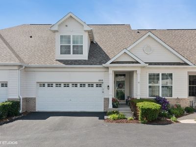 880 Skyline Dr, Batavia, IL, 60510