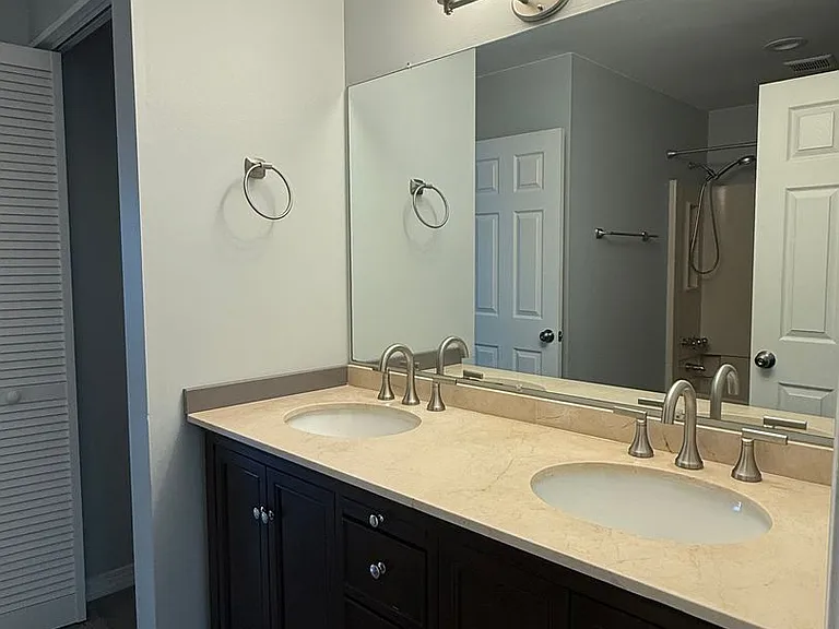47 Eusden Dr — Photo 12
