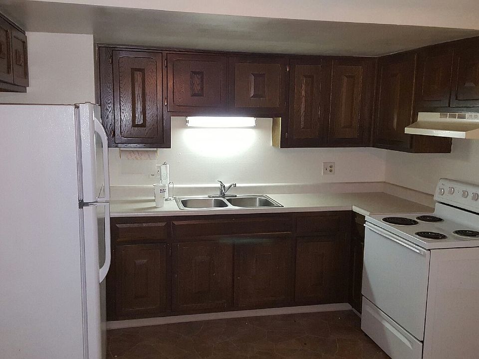 1st image of 2405 Eastmoreland Ave APT 9