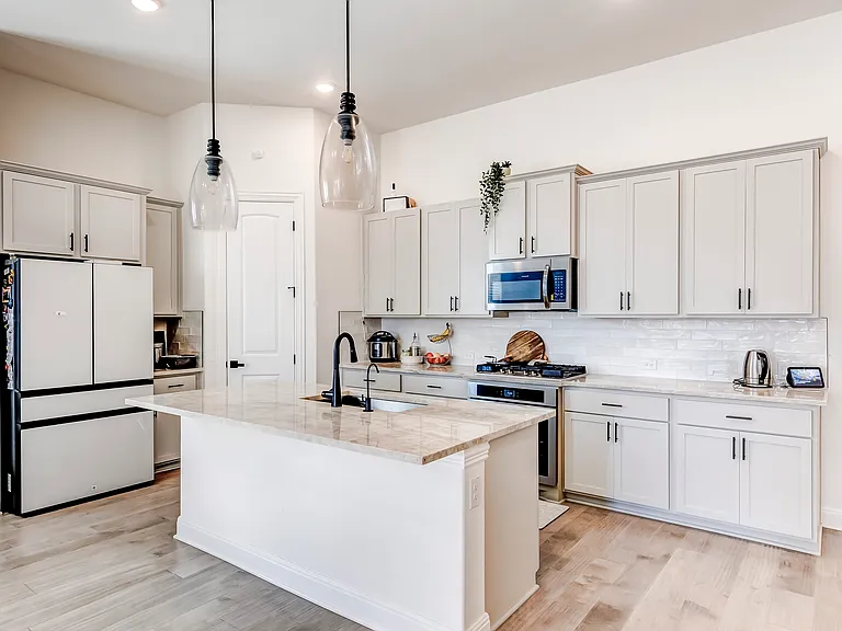 2824 Stone Branch Dr — Photo 9