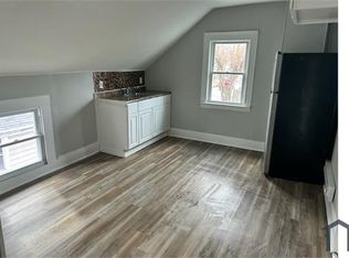 3230 W 31st St #UP, Cleveland, OH 44109