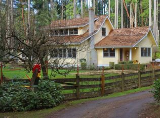 28321 Vashon Hwy SW, Vashon, WA 98070