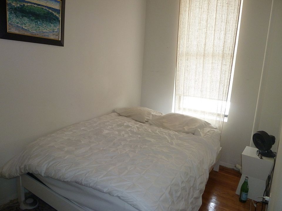 1st image of 125 Sullivan St APT 21
