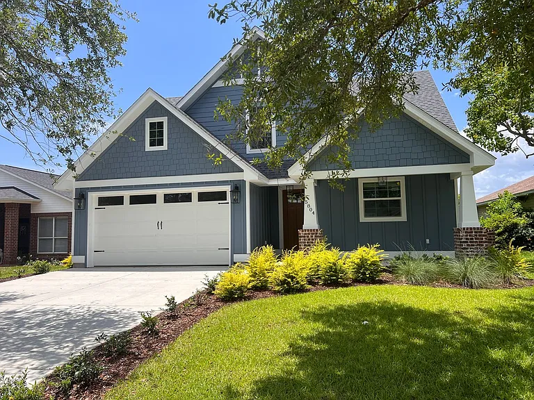 5804 Dunbar Cir — Photo 1