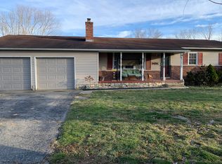2179 Maple Ave, Fayetteville, WV 25840
