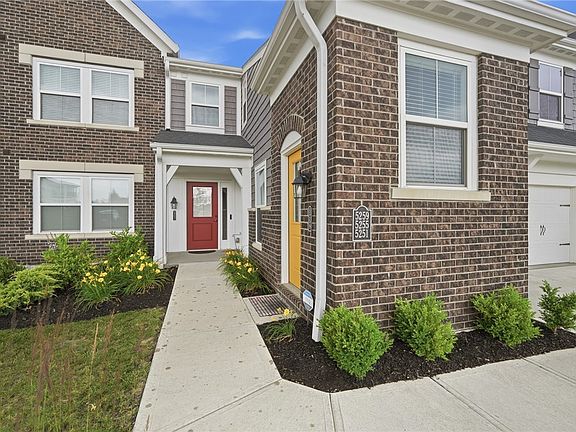 4th image of 5255 Hazeltine Ln