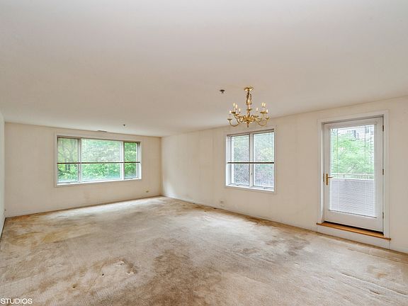 4th image of 6411 Lincoln Ave Unit 314