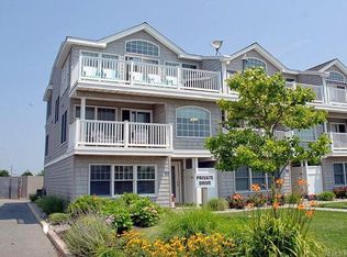 50 W 5th St #10, Barnegat Light, NJ 08006