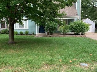 925 SW Wayne Ave, Topeka, KS 66606