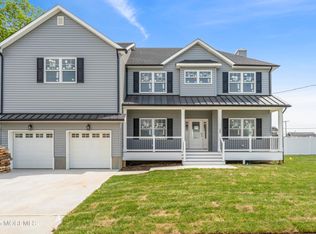 522 Aumack Ave, Union Beach, NJ 07735