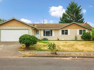 22542 SE Morrison St, Gresham, OR 97030