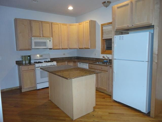 1st image of 1319 W Belmont Ave #1N