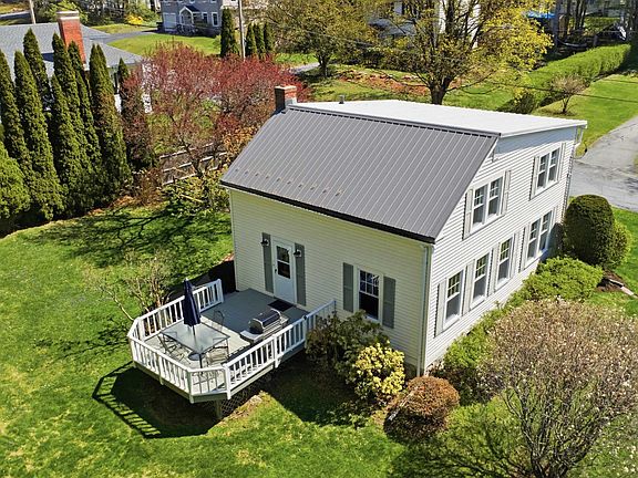 3rd image of 302 Prospect Street