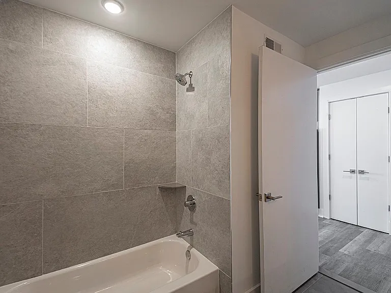 1245 Ridge Avenue — Photo 32