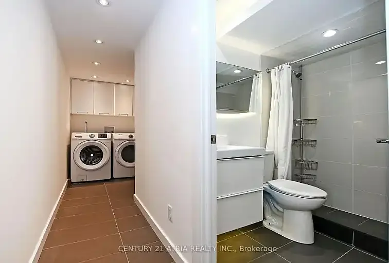 10 Palmerston Ave #1A — Photo 9