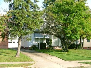 6205 Dunham Rd, Maple Heights, OH 44137