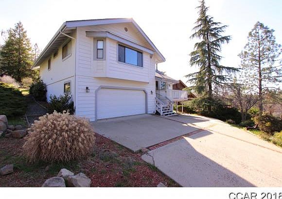 1st image of 705 Dogwood Dr
