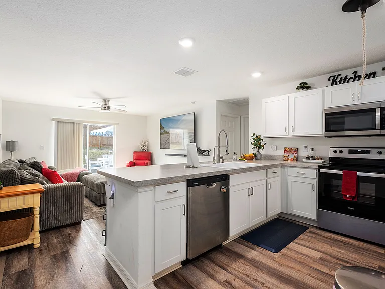9748 N Vaughn Dr — Photo 9