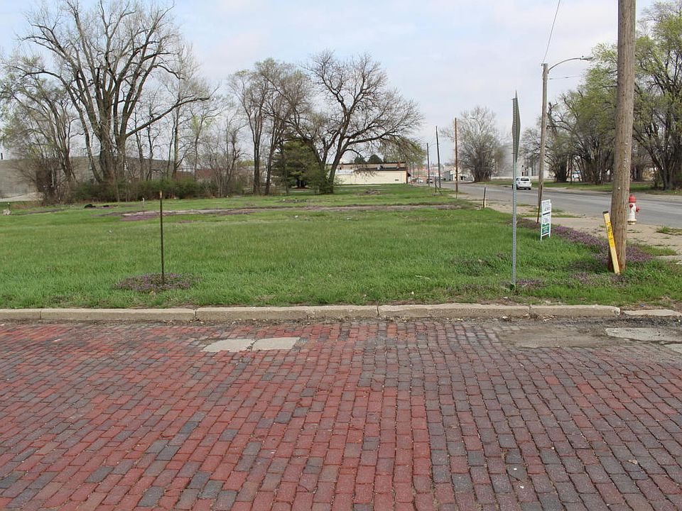 2nd image of 1514 6th Ave