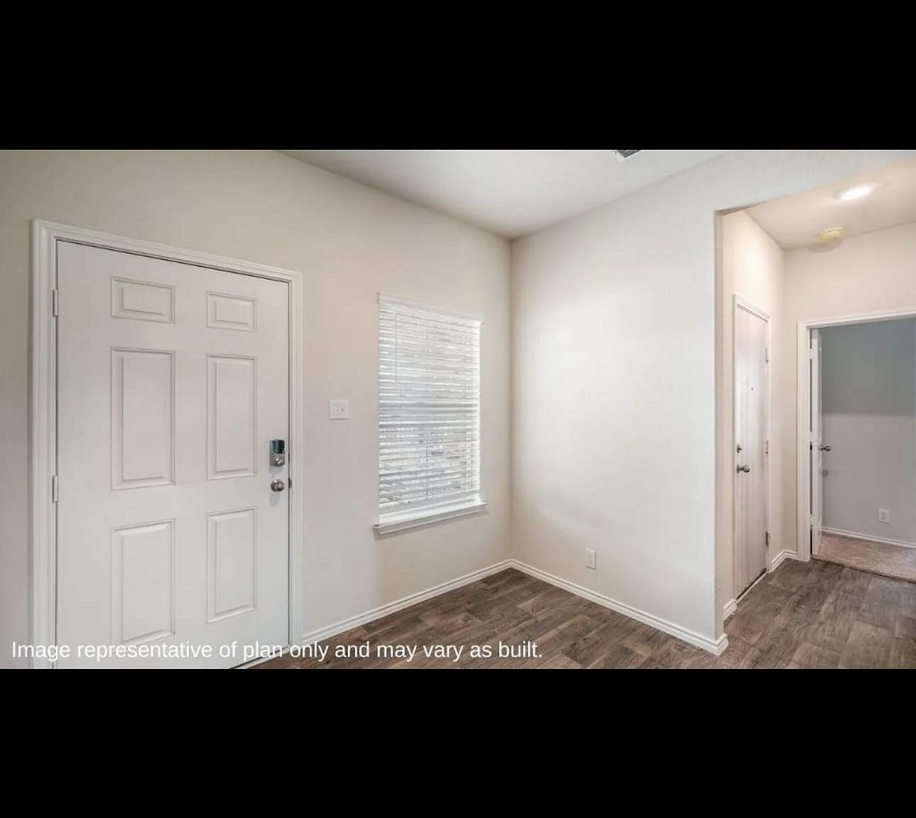 4 bed, 2473 sqft, $2,300 — Photo 1