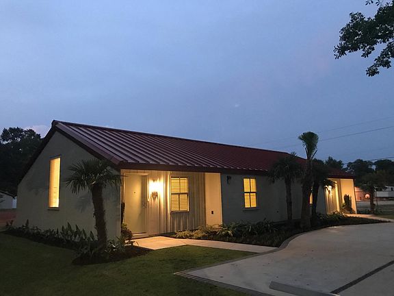 Front entrance, Evening