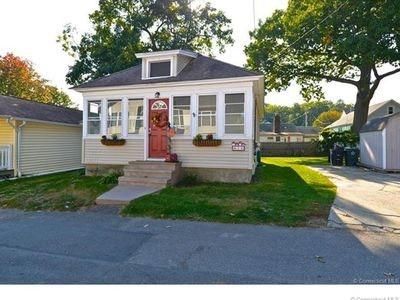 14 Peak Ave, Milford, CT, 06460