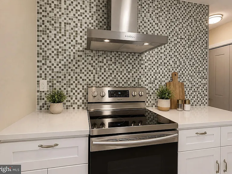 505B Cypress Point Cir #B — Photo 5