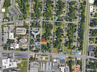 523/525 Smith St, High Pt, NC 27260