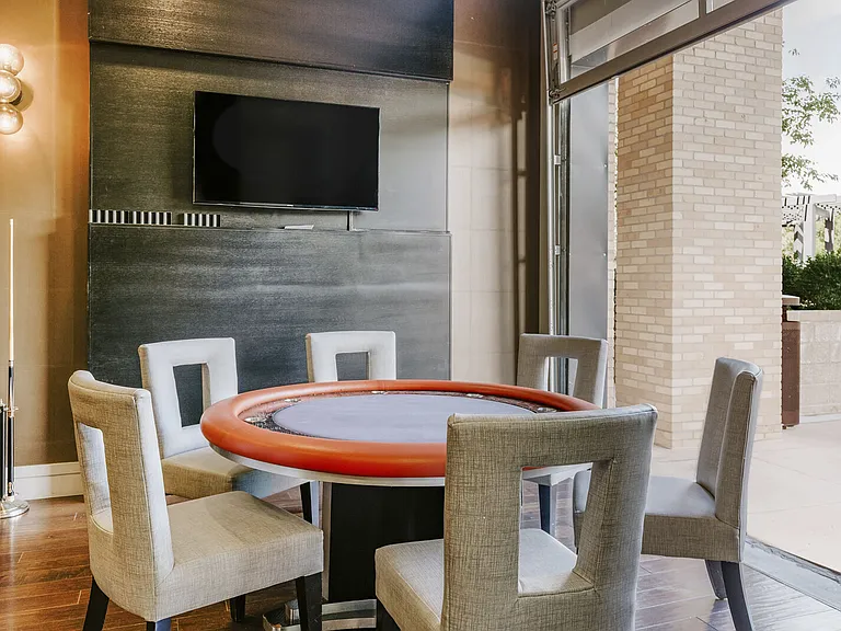 Kent Place Residence — Photo 15