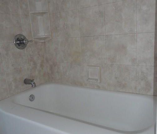 4th image of 538 Main St #2