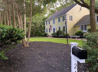 21 Bradlee Rd, Milton, MA 02186