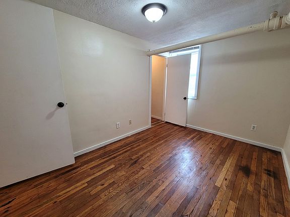 4th image of 508 Fry St APT 14