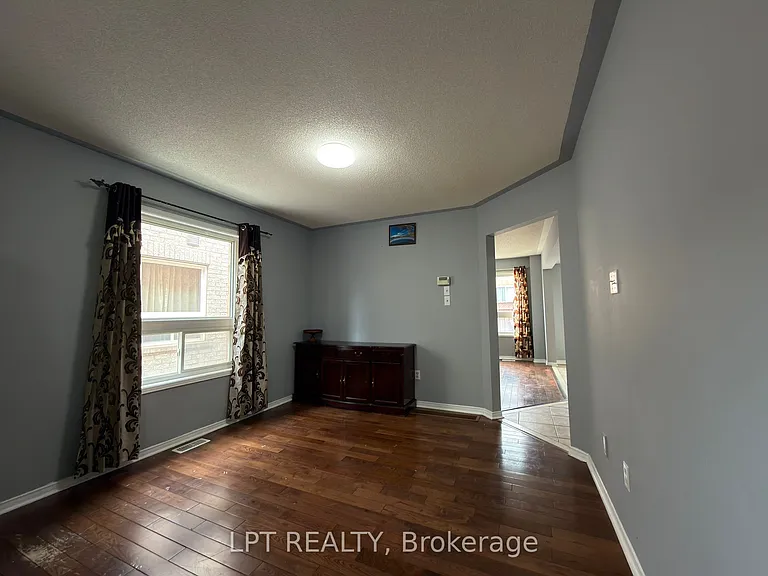 112 Bushmill Cir — Photo 16