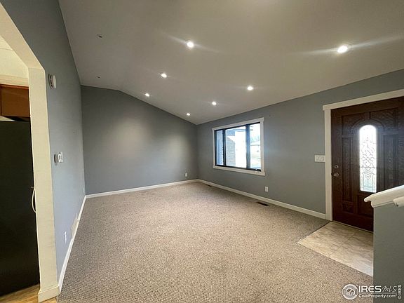 3rd image of 1140 S Bowman Ave