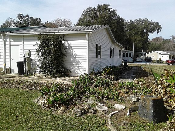 4th image of 4674 NW 19th St #303