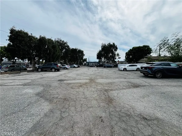 1305 W I St, Wilmington, CA 90744