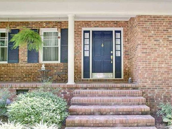 front porch/entry