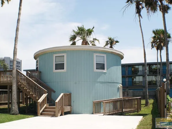 111 E Tarpon St, South Padre Island, TX 78597