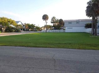 96 N Shore Dr, Anna Maria, FL 34216