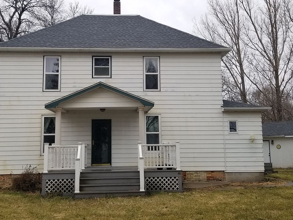 Front of house/east side