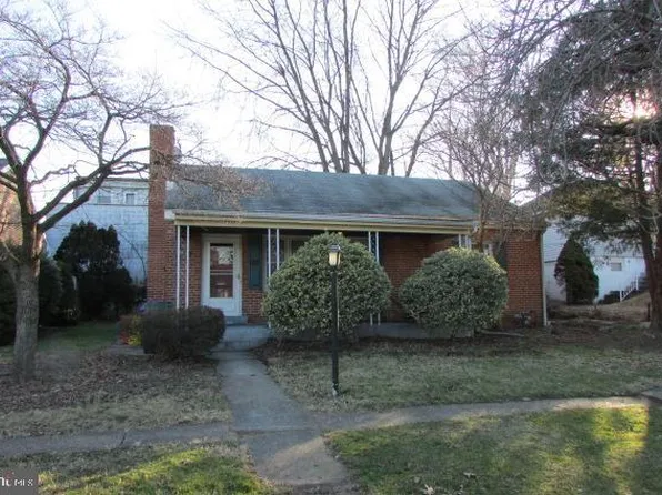 3905 Durham Rd, Harrisburg, PA 17110