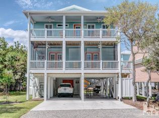 214 Water Oaks Ct, Kure Beach, NC 28449
