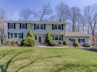 14 Indian Trail Rd, Randolph, NJ 07869