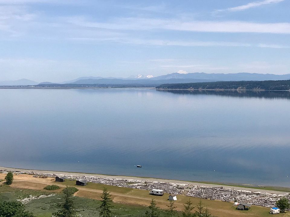 Sweeping views