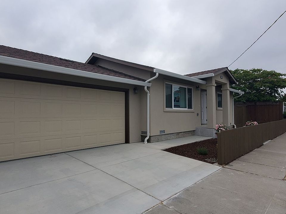 1st image of 22846-22856 Nevada Rd
