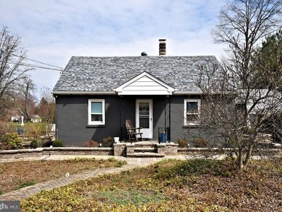 1142 Taylorsville Rd, Washington Crossing, PA, 18977